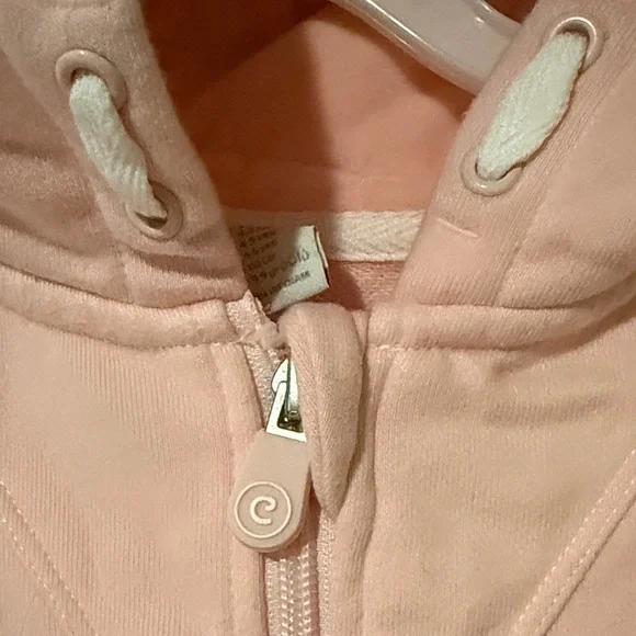 Cubcoats Adorable Pink Hoodie with Cute Ear Details - Picture 3 of 9